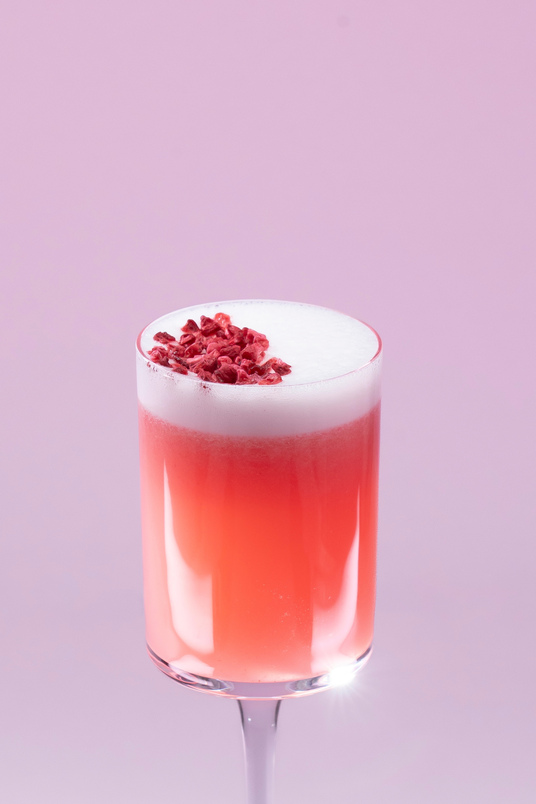 Ракушки вместо номерков и мороженое из водорослей: как устроен новый ресторан mür (фото 12)