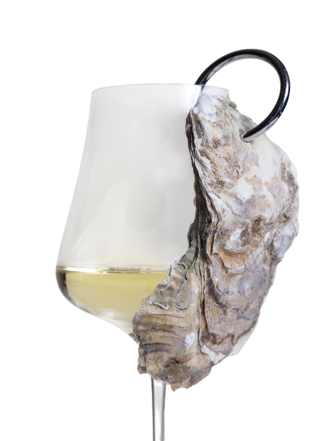 Ракушки вместо номерков и мороженое из водорослей: как устроен новый ресторан mür (фото 15)