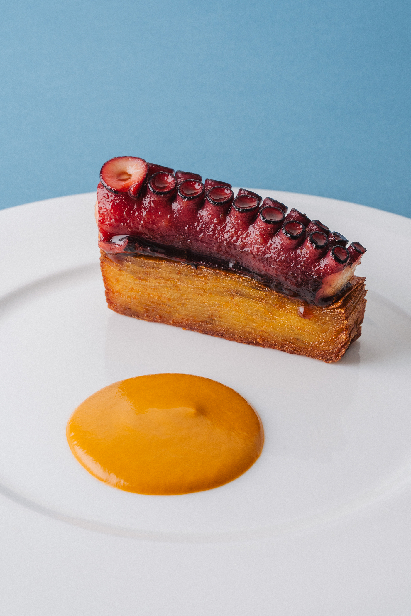 Ракушки вместо номерков и мороженое из водорослей: как устроен новый ресторан mür (фото 10)