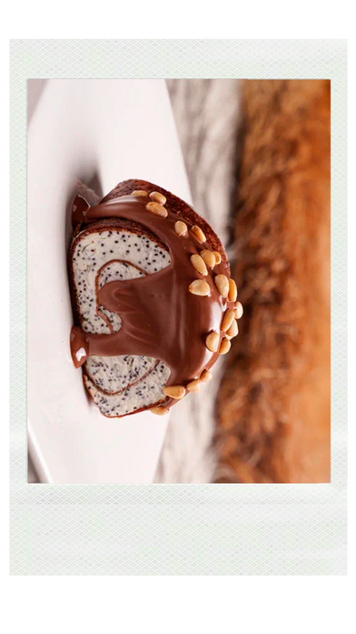 С крабом, икрой и сметанным кремом: рецепты блинов на Масленицу от шеф-поваров (фото 25)