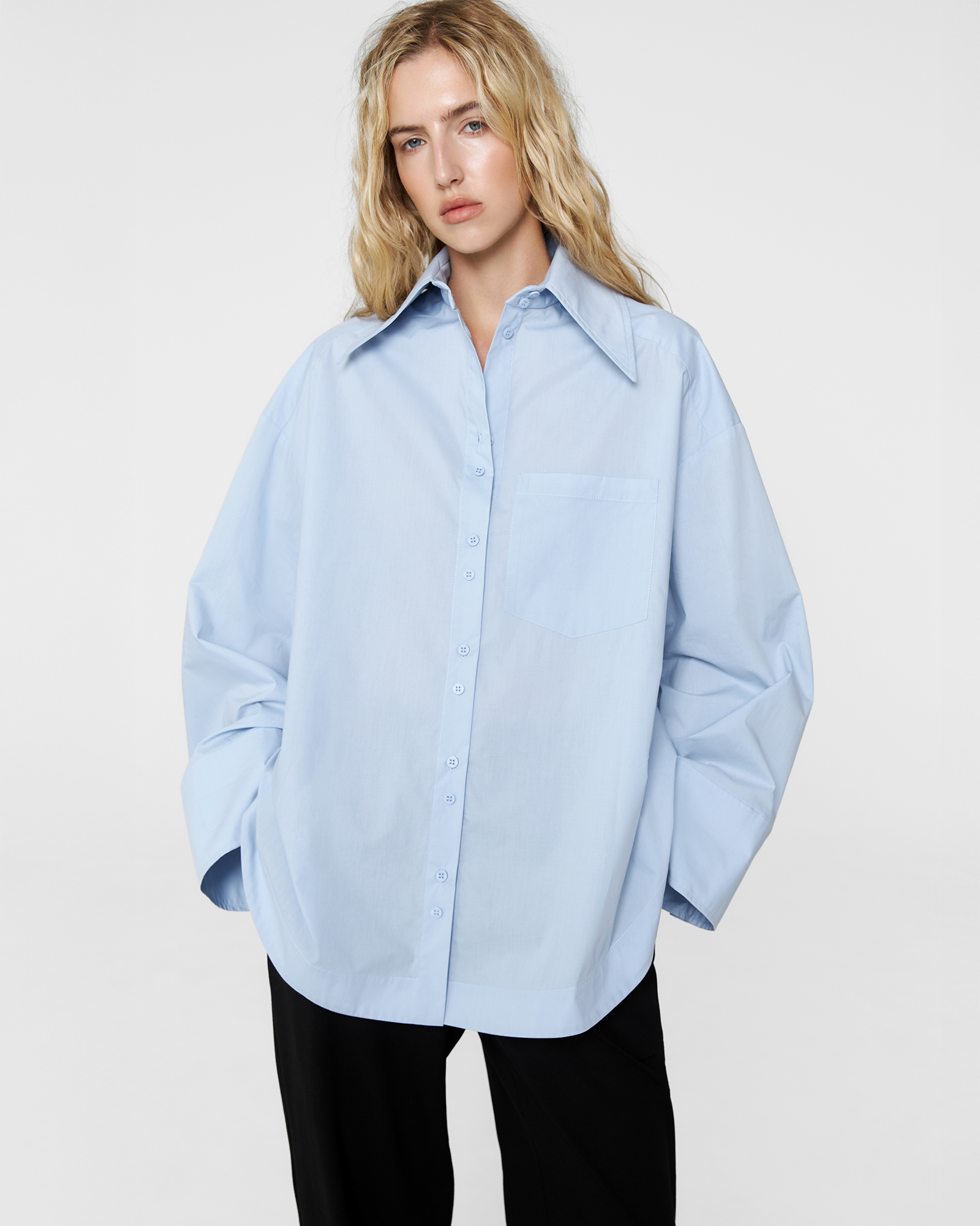 Как одеться в стиле Кэролин Бессетт-Кеннеди? Вот 22 вещи от локальных (и не только) брендов (фото 41)