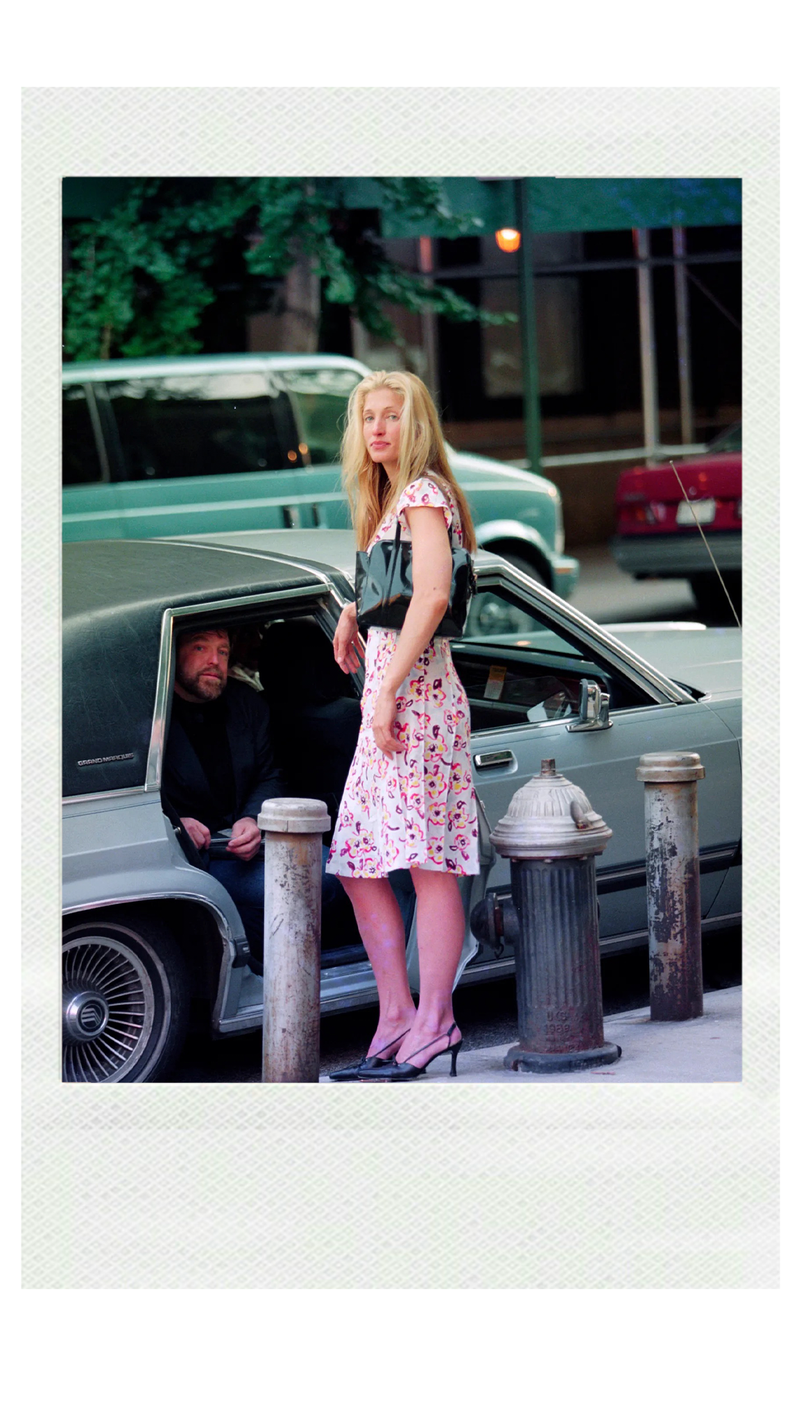 Как одеться в стиле Кэролин Бессетт-Кеннеди? Вот 22 вещи от локальных (и не только) брендов (фото 8)