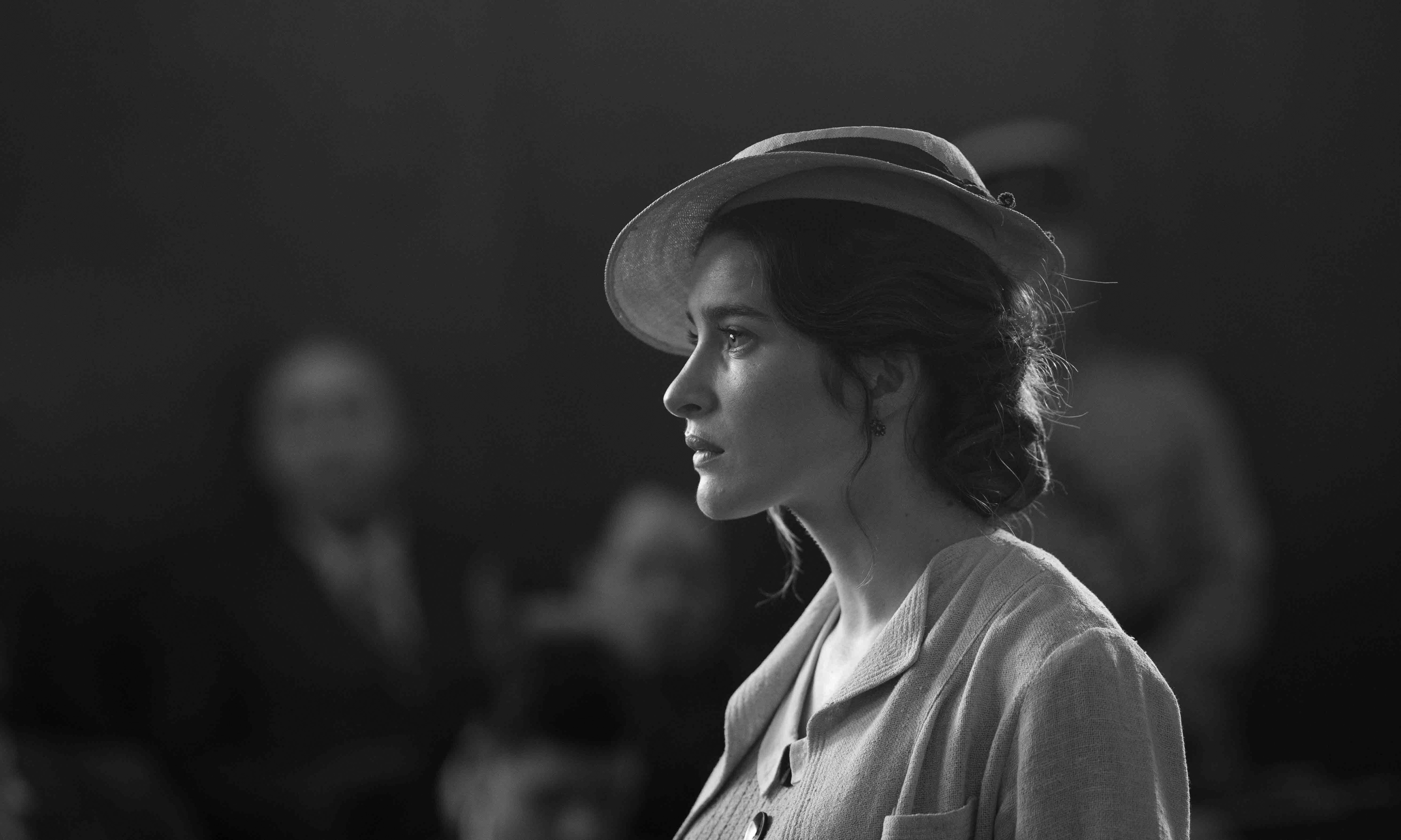 «Открыться ласковому равнодушию мира»: о чем «Посторонний» Франсуа Озона говорит со зрителем (фото 20)