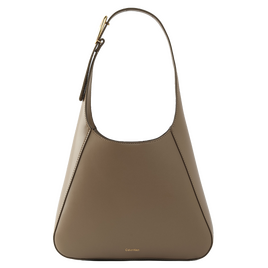 30 модных сумок нового сезона — выбор BURO. (фото 10)