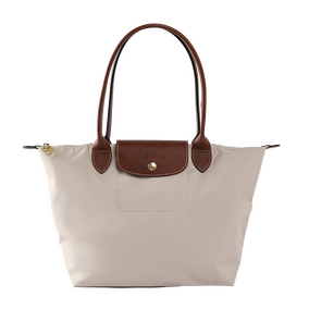 30 модных сумок нового сезона — выбор BURO. (фото 22)