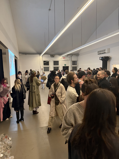 Неделя моды в Милане осень-зима 2026. Репортаж глазами шеф-редактора BURO. (фото 31)