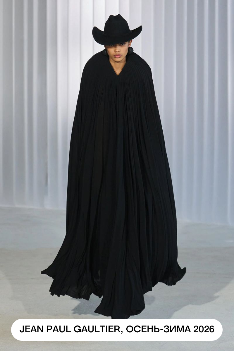 Жозефен Акуэй, Талита Феррейра и еще 6 дебютанток прошедших недель моды, которые нам нравятся (фото 7)