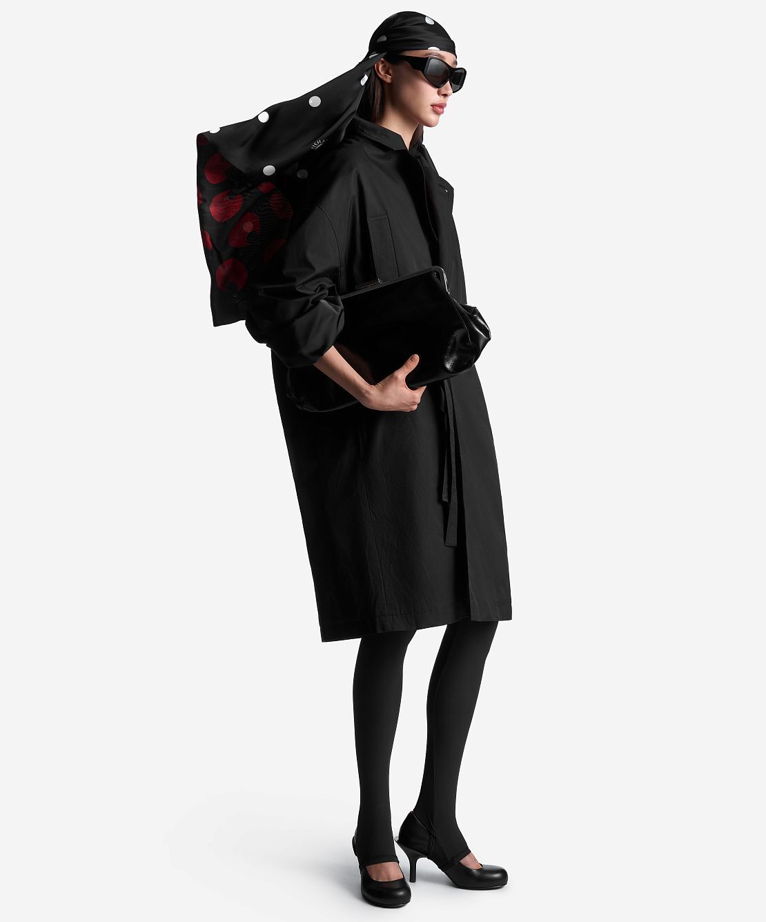 Стайл-прием сезона: платок вместо всего, как на показе Céline (фото 32)