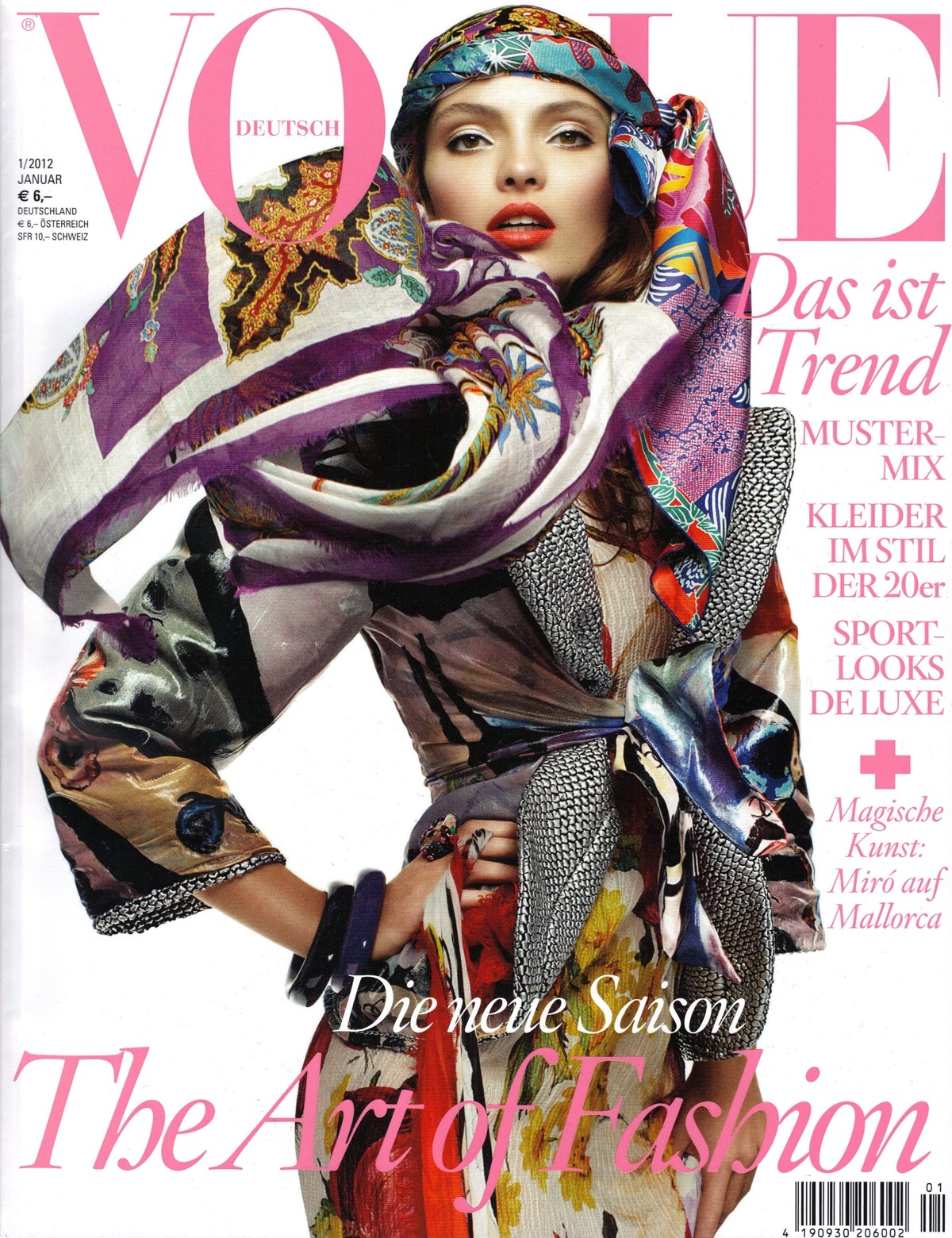 Стайл-прием сезона: платок вместо всего, как на показе Céline (фото 14)