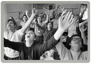 Внутри культа: три способа, которыми удерживают людей (фото 34)