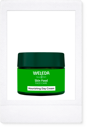 Что положить в косметичку: 8 уходовых средств на все случаи жизни (фото 40)