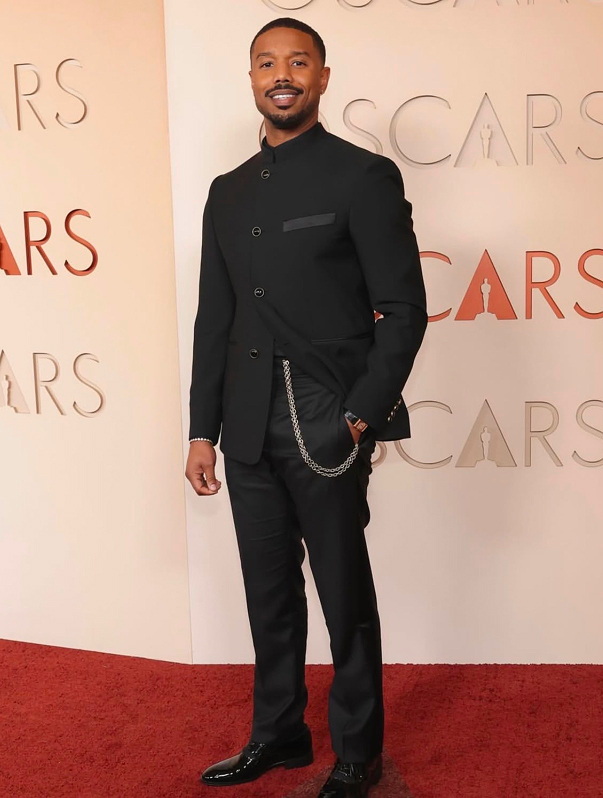 Герои бэкстейджа. Звездные стилисты, которые одевают Марго Робби, Селену Гомес — и не только (фото 16)