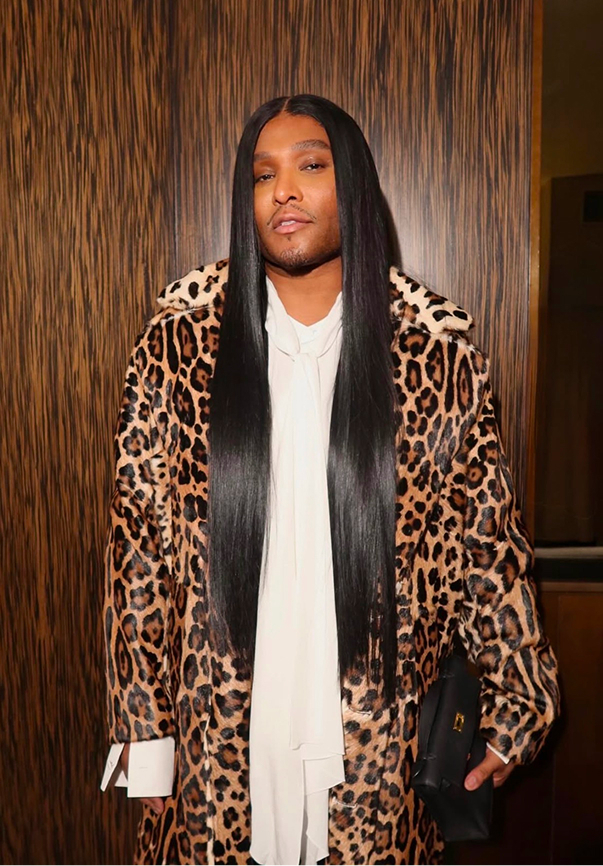 Герои бэкстейджа. Звездные стилисты, которые одевают Марго Робби, Селену Гомес — и не только (фото 17)