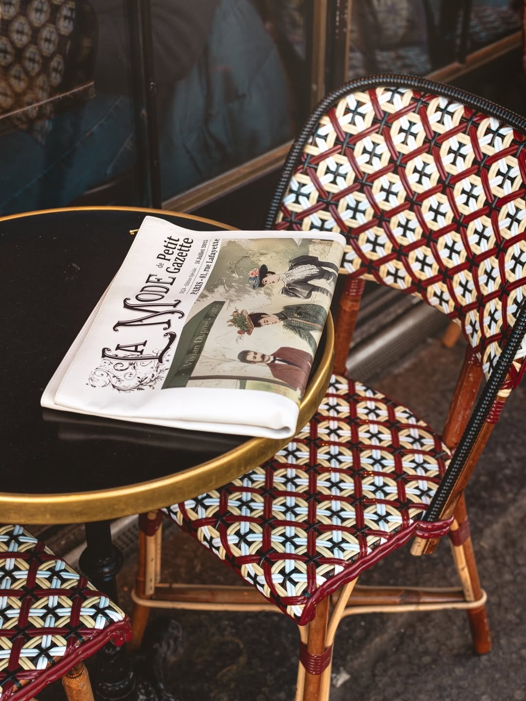 Новое имя. Vivian Dupreé — клатчи, шоперы и картхолдеры, которые можно «прочитать» (фото 8)