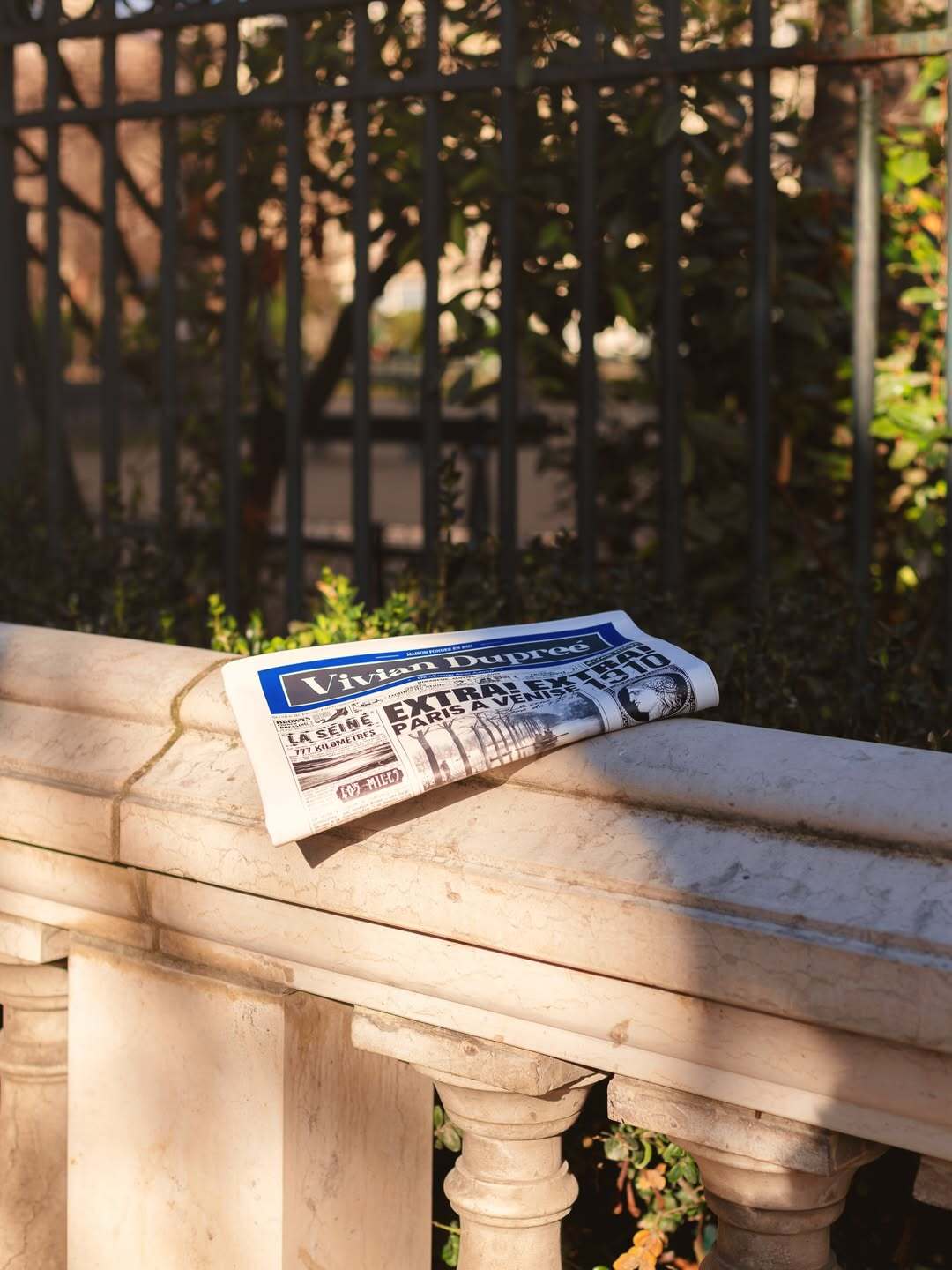 Новое имя. Vivian Dupreé — клатчи, шоперы и картхолдеры, которые можно «прочитать» (фото 7)