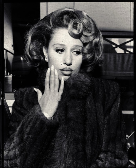 Наш компас земной: почему всем нужно послушать новый альбом Raye «This Music May Contain Hope» (фото 4)