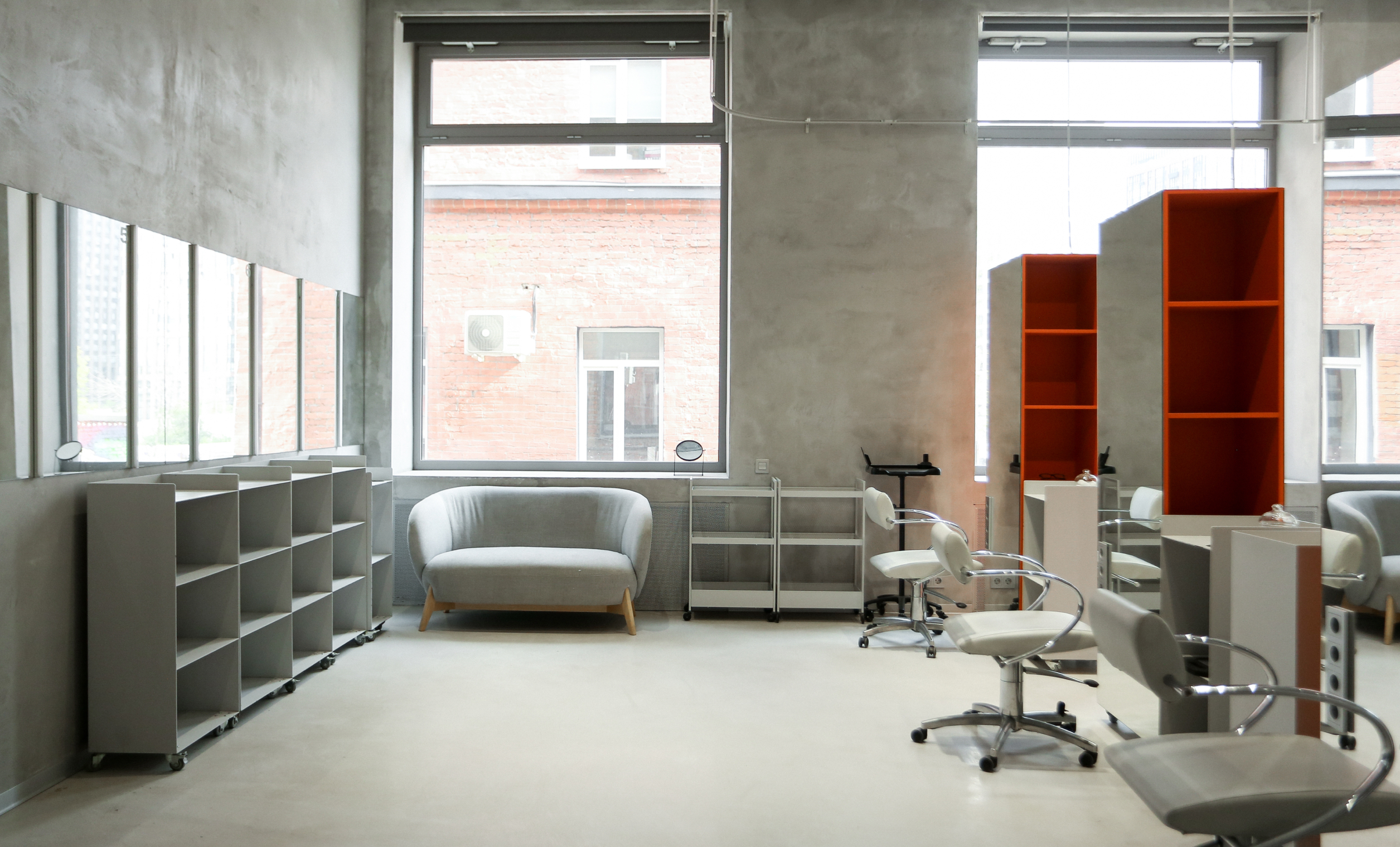 Маршрутный лист: технологичная парикмахерская Konstruct на Дизайн-заводе (фото 13)