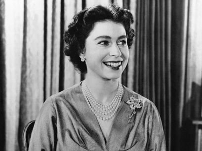 «Как бы ни темна была смерть, свет и жизнь сильнее»: 20 цитат Елизаветы II о любви и будущем (фото 5)