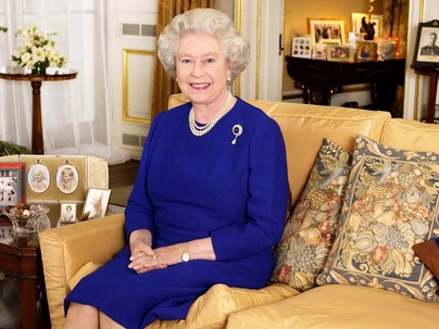 «Как бы ни темна была смерть, свет и жизнь сильнее»: 20 цитат Елизаветы II о любви и будущем (фото 12)