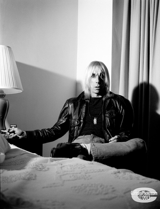 Игги Попу — 79! Собрали лучшие фото главного анархиста американской сцены (фото 14)