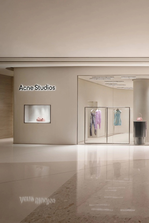 Acne Studios 30 лет! Вот 5 причин любить бренд и основателя Джонни Йоханссона (фото 33)