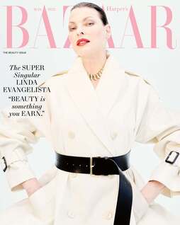 Линде Евангелисте — 61! Десять обложек с ее участием. Выбор BURO. (фото 50)