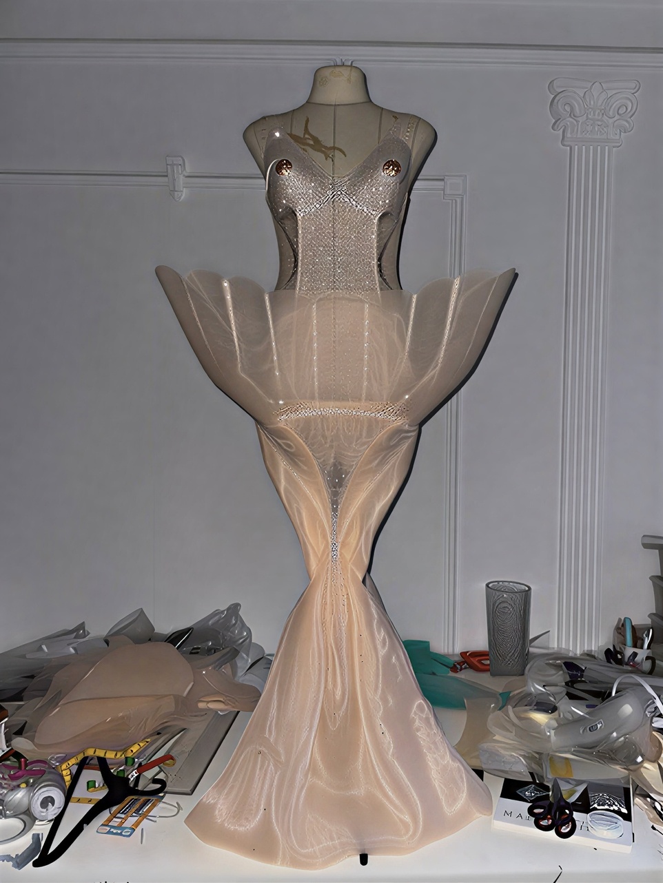 Наш ответ Iris van Herpen: что нужно знать о локальном бренде Jackson de Ville (фото 26)