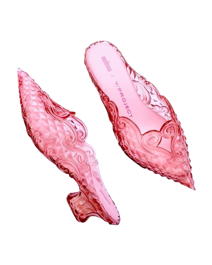 Jelly Sandals — не опять, а снова самая модная и практичная обувь лета 2026. Вот 15 классных пар (фото 20)