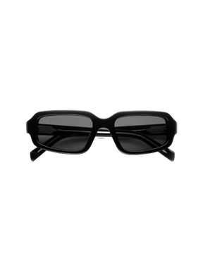 Джинсы Kidsuper, очки Oakley и кроссовки Mizuno: лучшие образы для фестиваля Outline (фото 15)