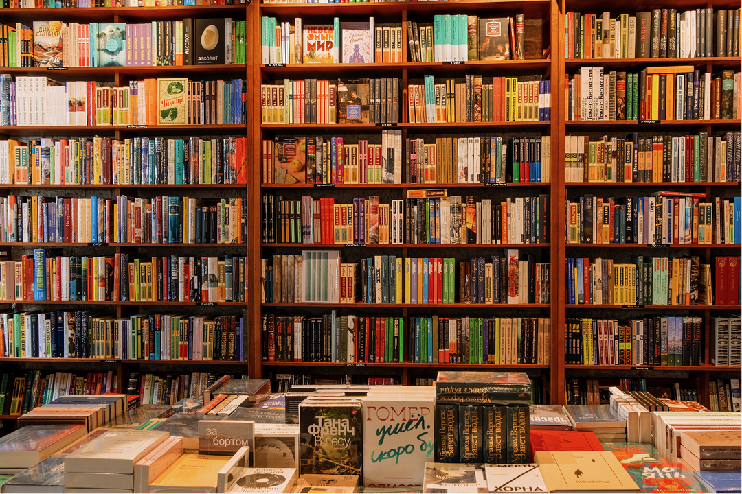 «Озеро»: новый независимый книжный в историческом здании на Китай-городе (фото 23)