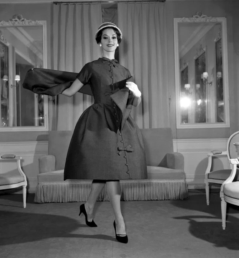 От жакета Bar до сумки Saddle: культовые вещи, определившие ДНК Dior (фото 15)