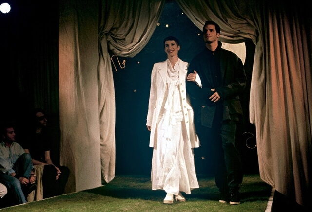 Ручная вышивка и цветы в саду и на одежде: из чего состоит вселенная Dries Van Noten (фото 66)