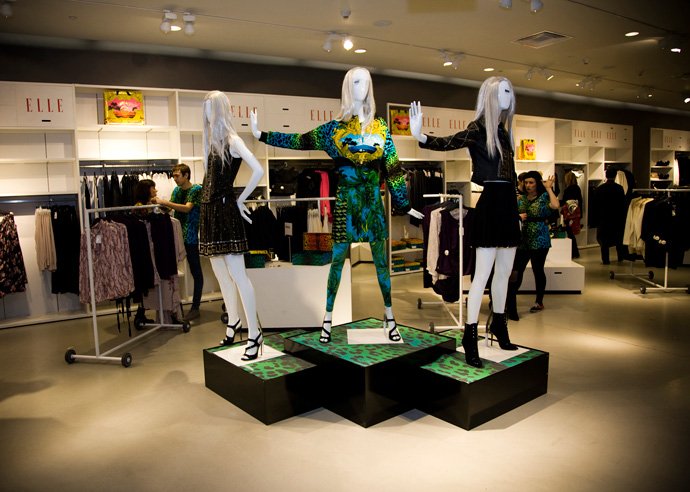 Презентация новой коллекции Versace for H&M (фото 16)