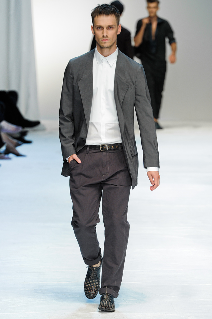 Первый день недели моды в Милане (фото 1)