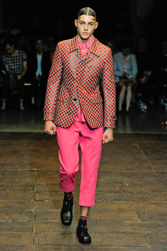 Третий день недели моды в Париже (фото 4)