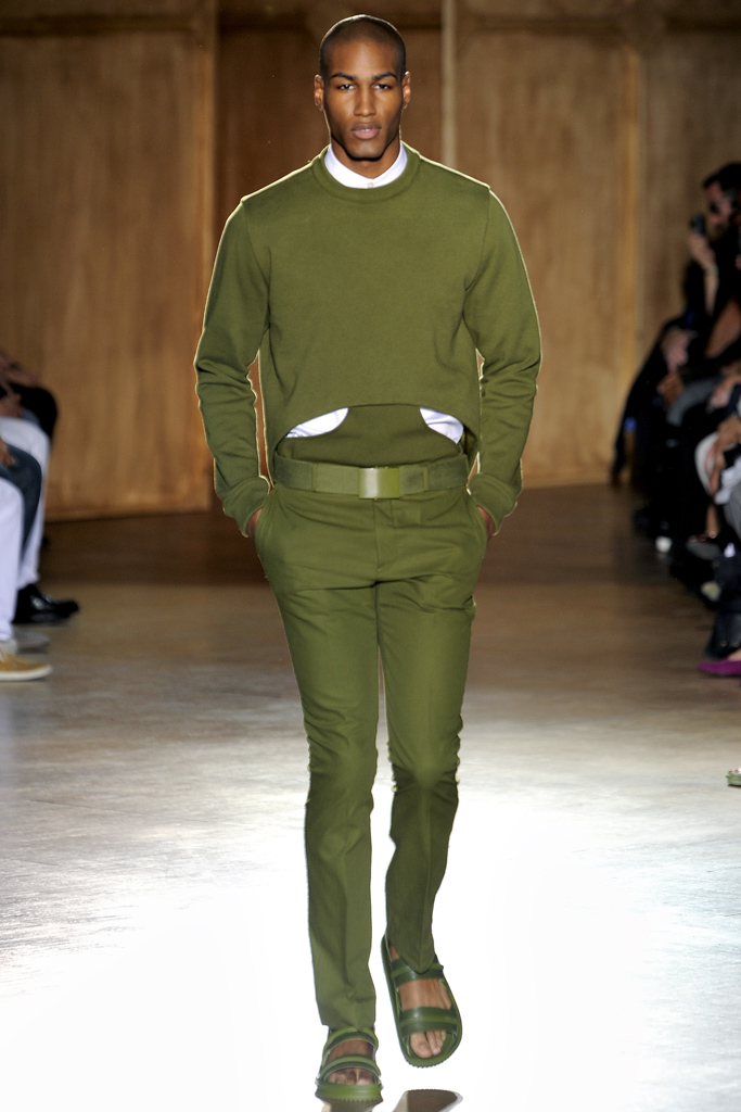 Третий день недели моды в Париже (фото 9)