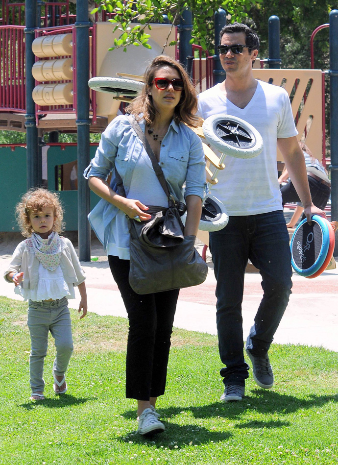 Будущие мамы: Джессика Альба (фото 2)