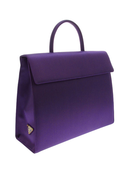 Prada перевыпустила лучшие сумки (фото 2)