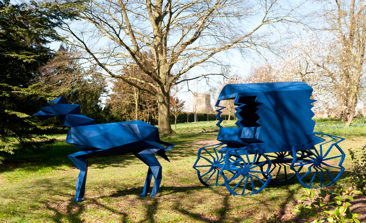 Скульптуры Ксавье Вейана в Великобритании (фото 2)