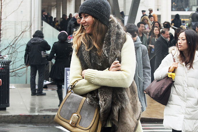 Неделя моды в Нью-Йорке. Streetstyle. Часть 3 (фото 9)