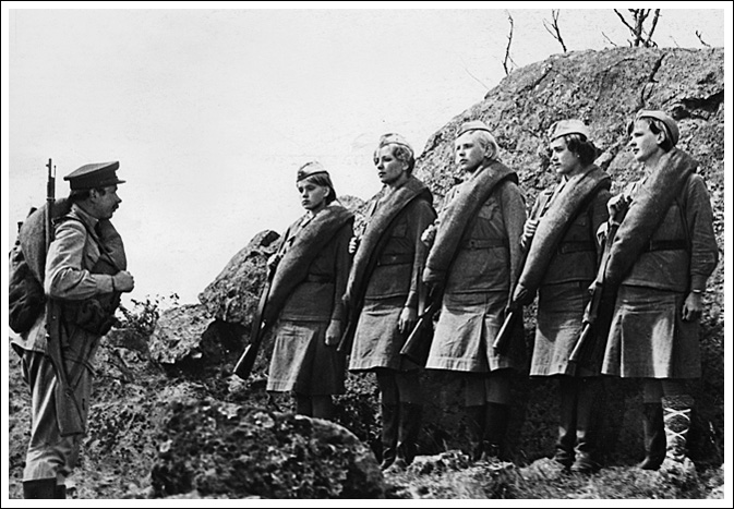 Лучшие песни о любви из военных фильмов (фото 9)