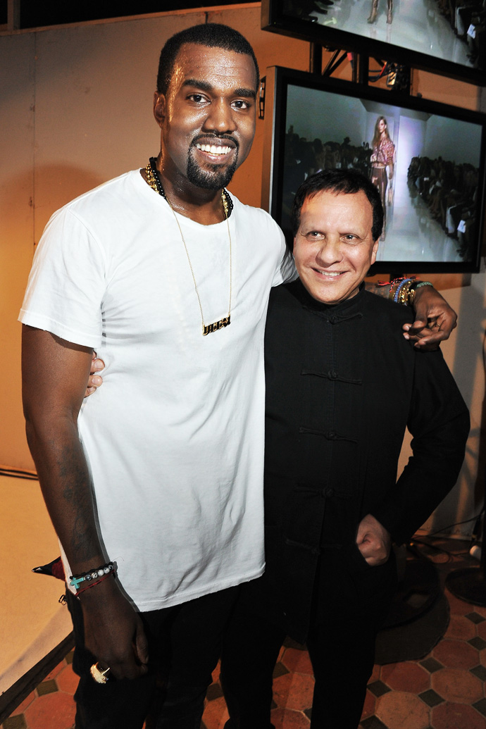 Неделя моды в Париже. Kanye West (фото 1)