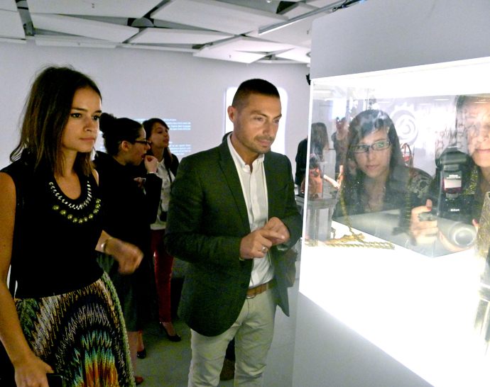 История любви Дали в одной сумке (фото 12)