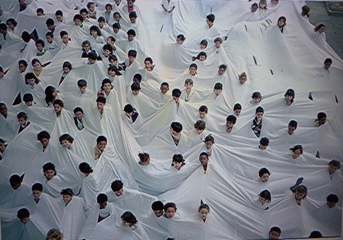 "Намагниченное пространство" Лигии Пейп (фото 9)