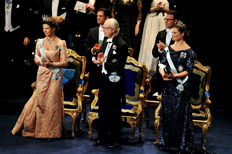 В Стокгольме вручили Нобелевские премии (фото 5)
