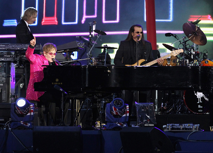 Концерт в честь юбилея Елизаветы II (фото 10)