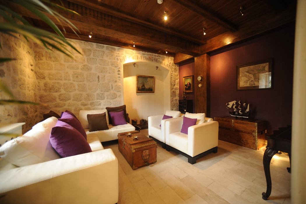 Волшебный уголок на берегу Которского залива (фото 4)