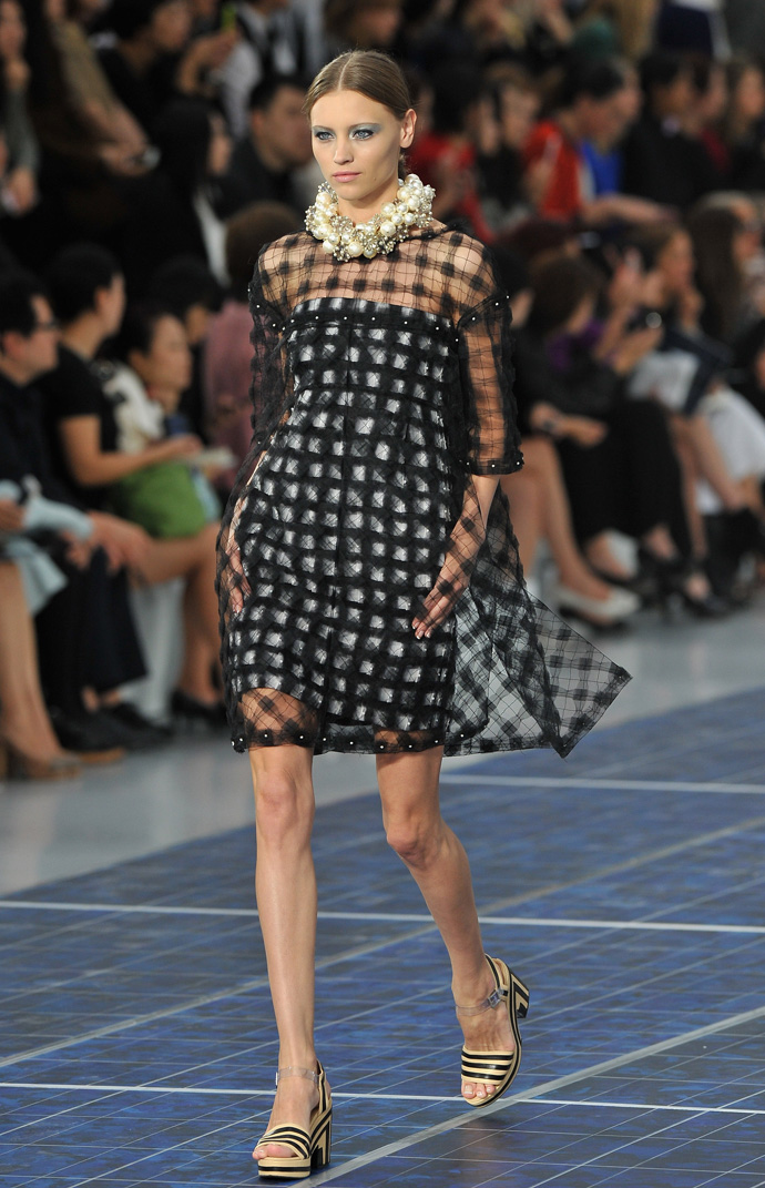 Chanel весна-лето 2013 (фото 4)