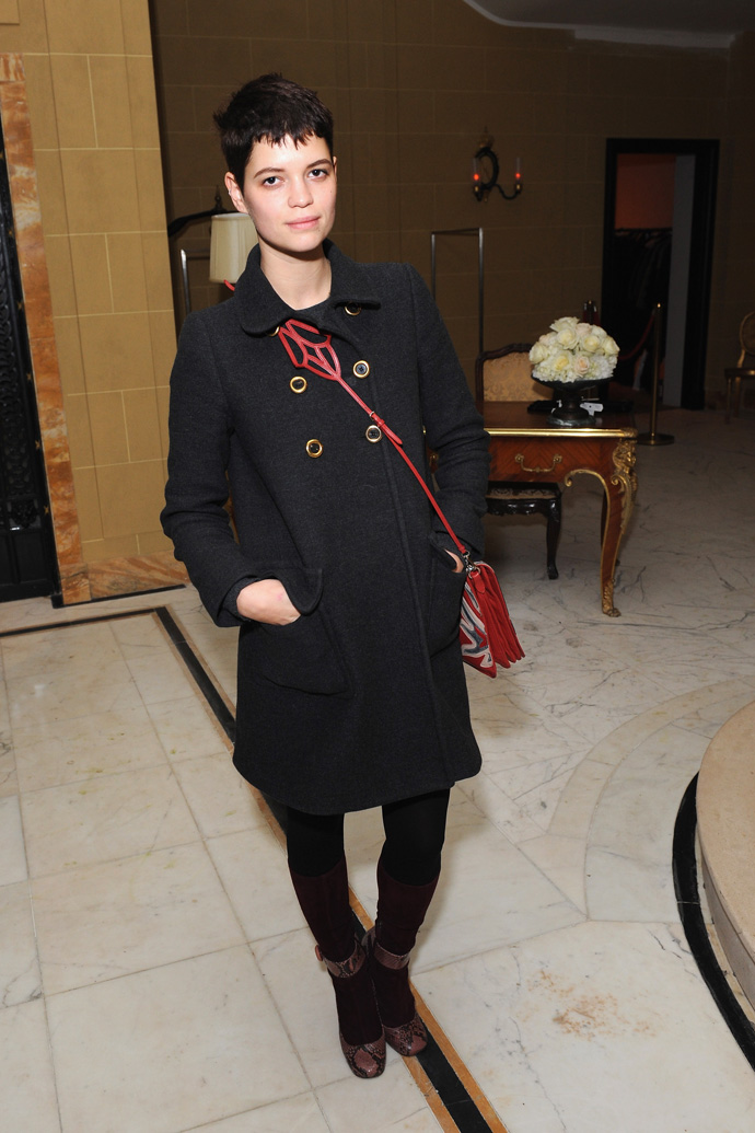 Последний день в pop-up-клубе Miu Miu (фото 5)