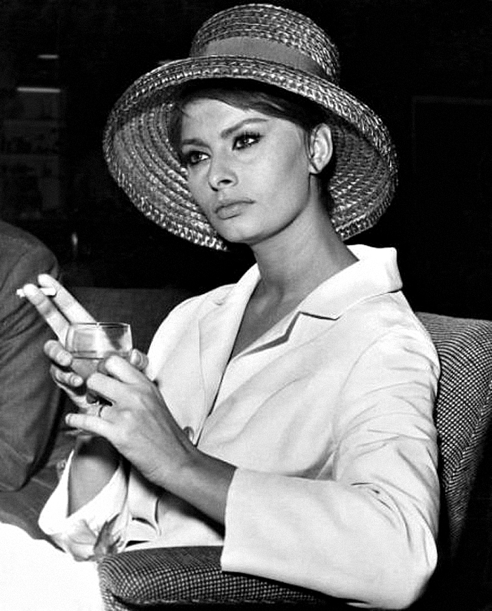 Соломенные шляпы (фото 14)